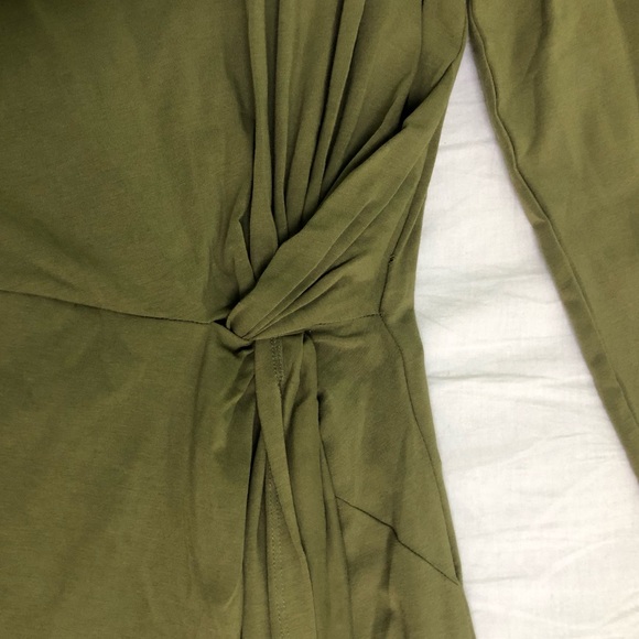 Madison the Label Khaki Albany Dress - Picture 4 of 7